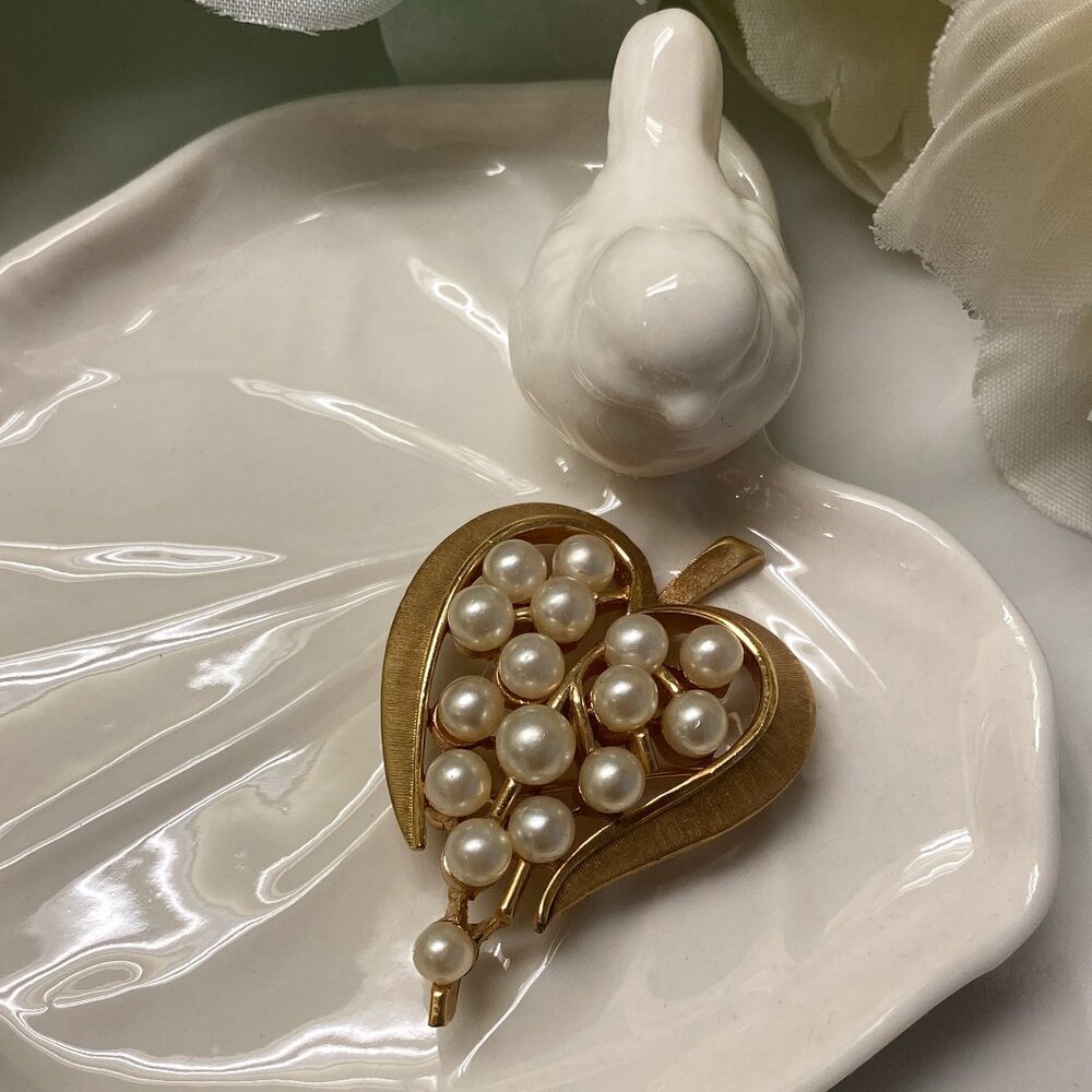Trifari Gold and Pearl Brooch